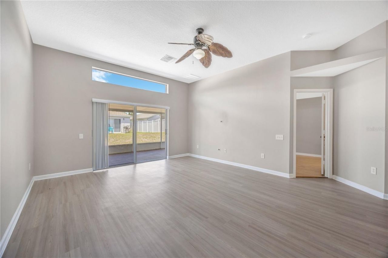 30435 Annadale Drive, Wesley Chapel, FL 33545 Photo