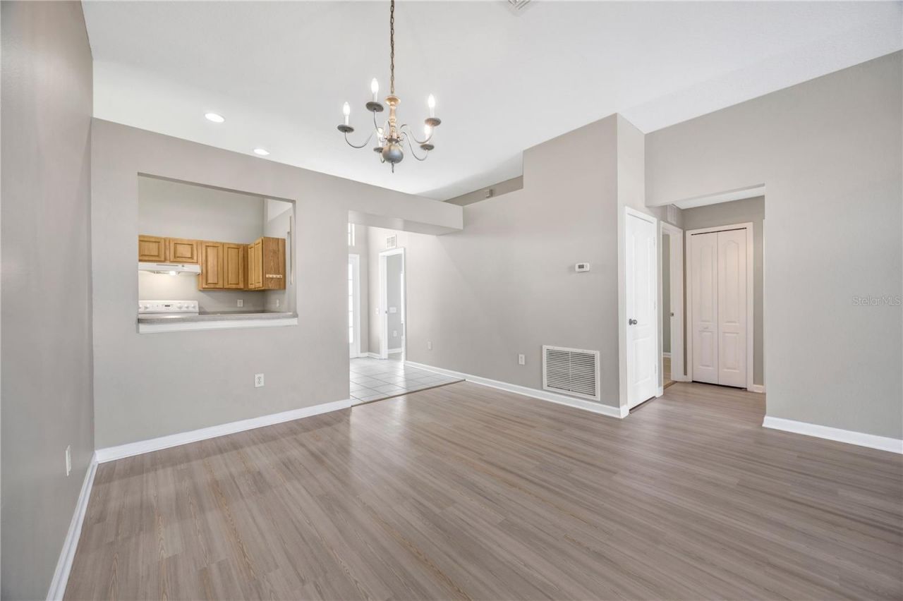 30435 Annadale Drive, Wesley Chapel, FL 33545 Photo