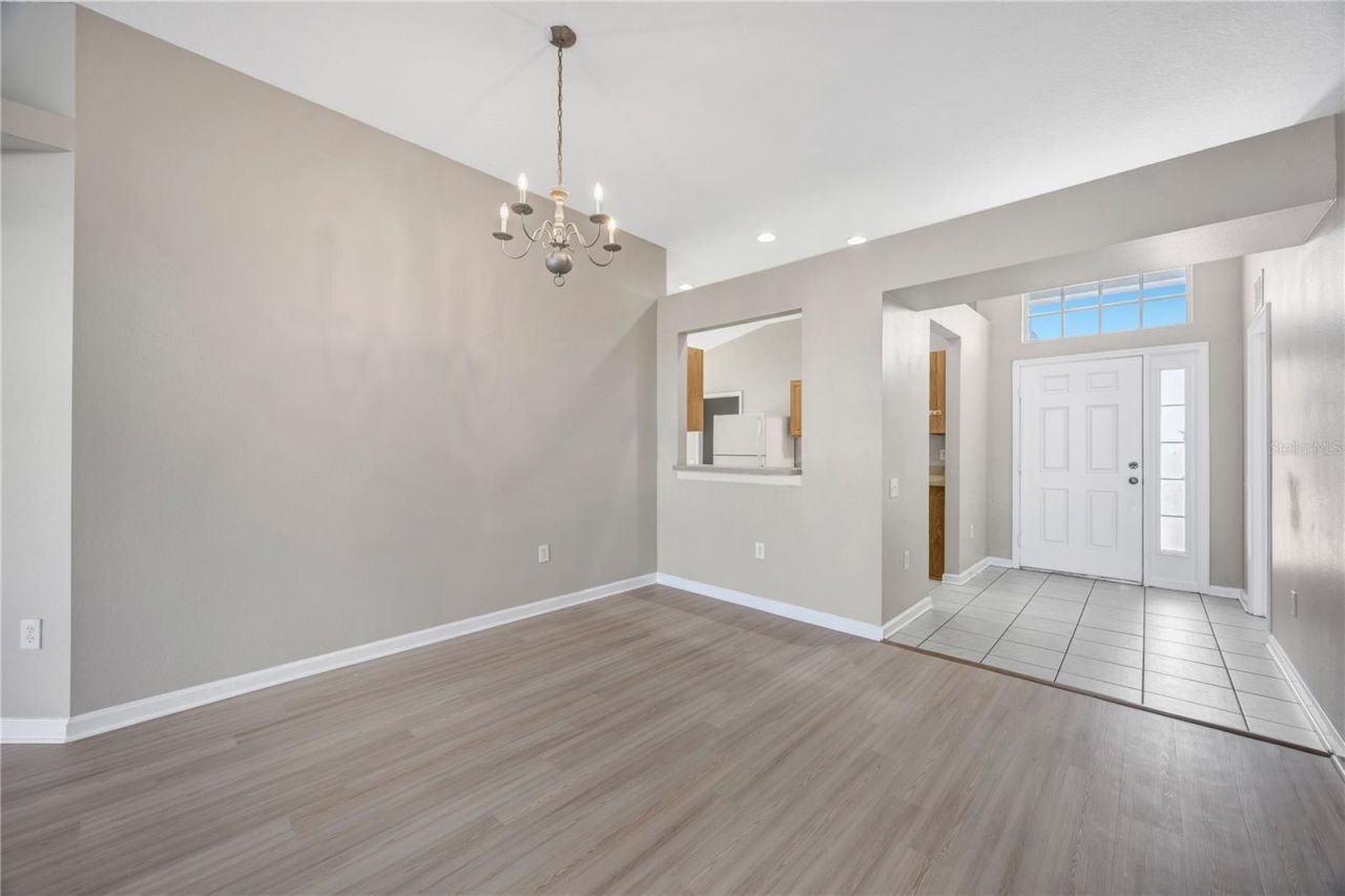 30435 Annadale Drive, Wesley Chapel, FL 33545 Photo