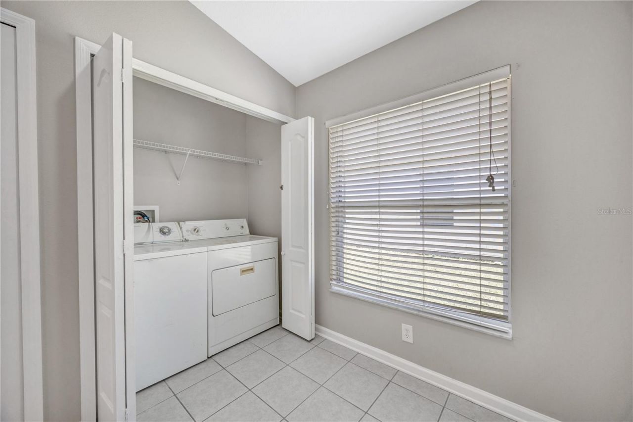 30435 Annadale Drive, Wesley Chapel, FL 33545 Photo