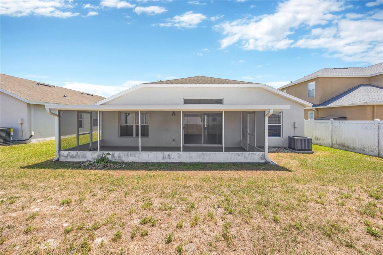 30435 Annadale Drive, Wesley Chapel, FL 33545 Photo