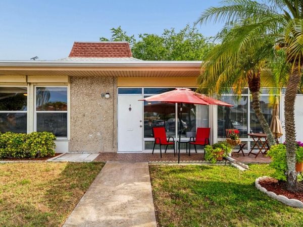 4363 TAHITIAN GARDENS CIRCLE, Unit B, HOLIDAY, FL 34691