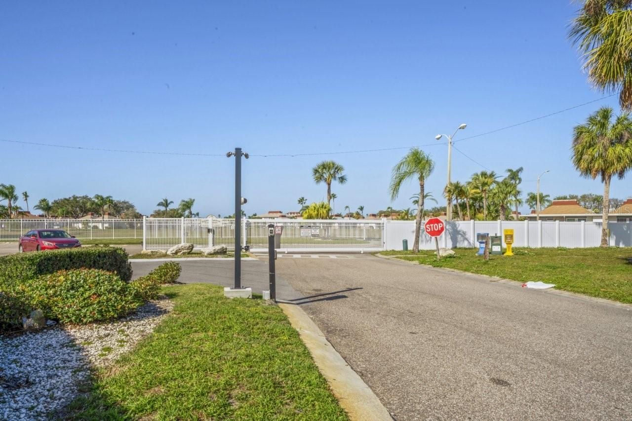 4363 Tahitian Gardens Circle, Unit B, Holiday, FL 34691 Photo