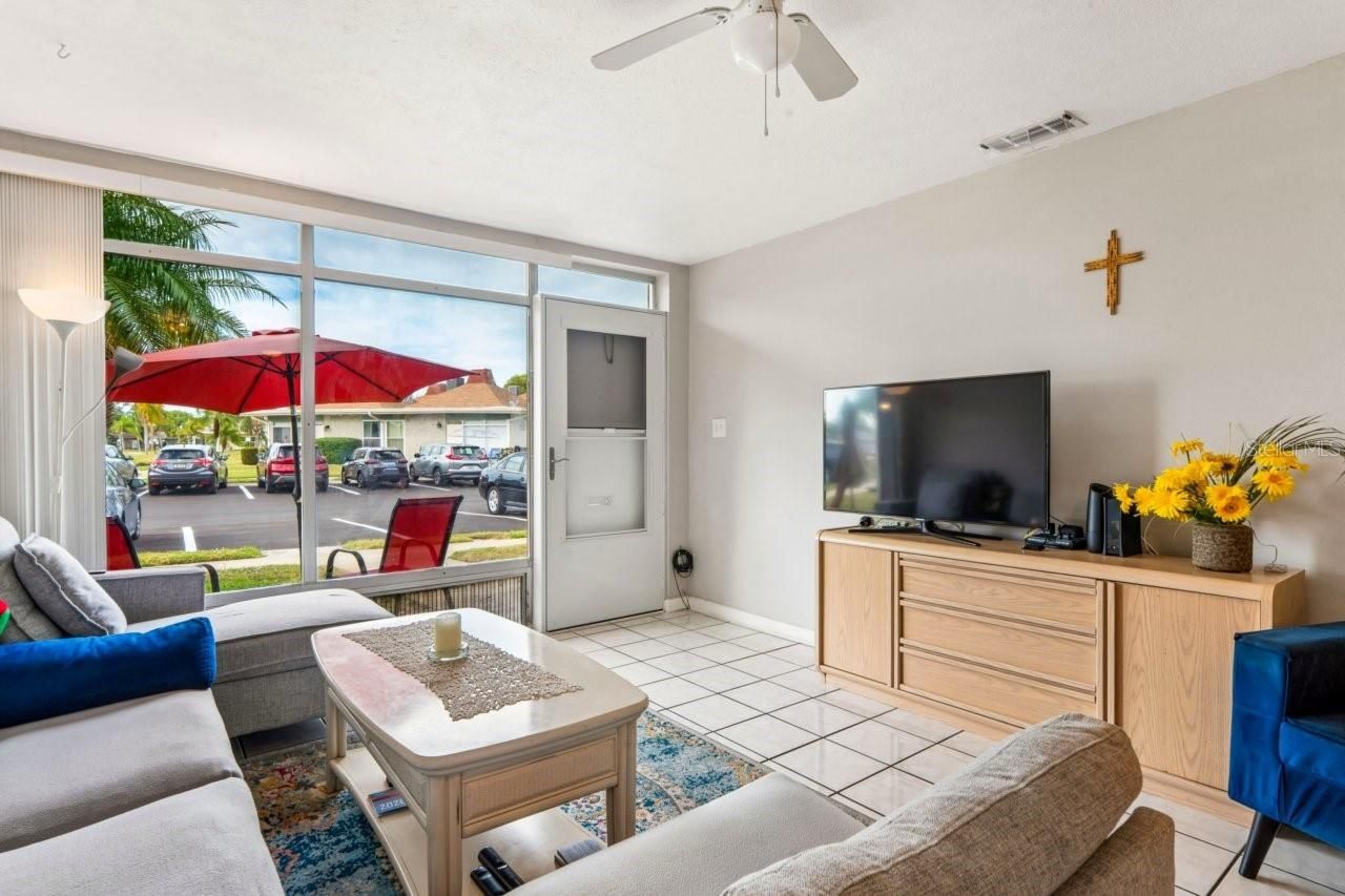 4363 Tahitian Gardens Circle, Unit B, Holiday, FL 34691 Photo