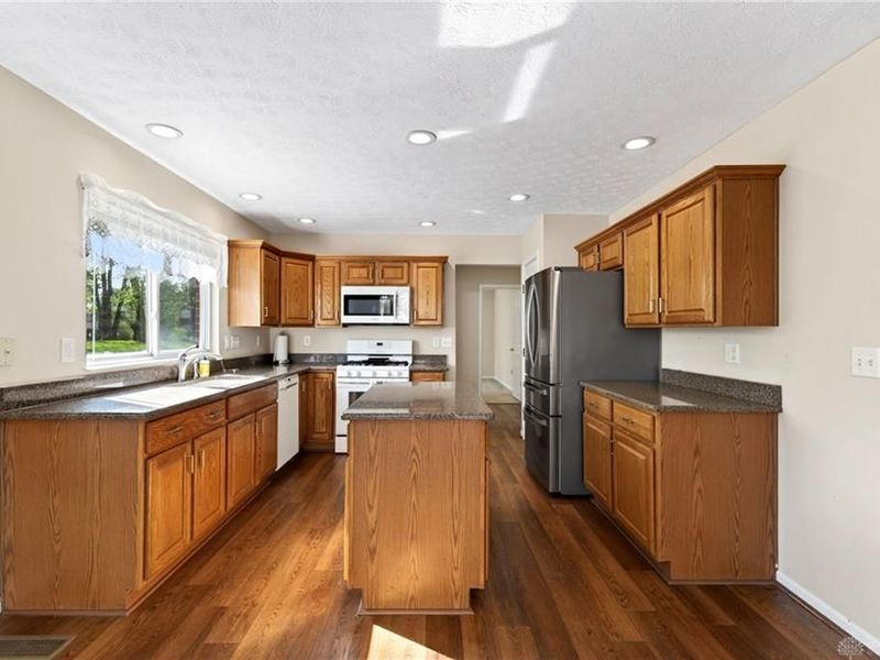 2436 Rumford Way, Beavercreek, OH 45431 Photo 16