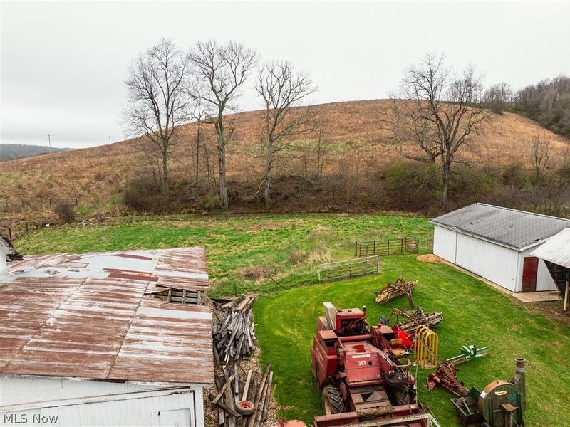 19114 Licking Valley Road , Frazeysburg, OH 43830 Photo 11