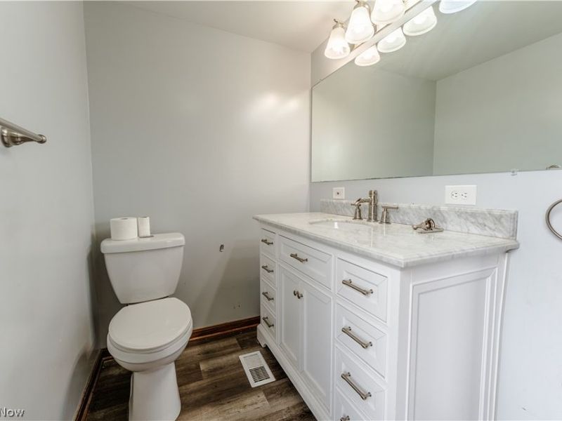 19114 Licking Valley Road , Frazeysburg, OH 43830 Photo 26