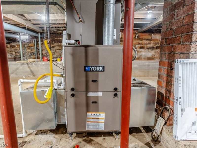 19114 Licking Valley Road , Frazeysburg, OH 43830 Photo 31