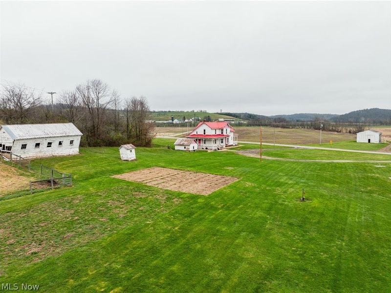 19114 Licking Valley Road , Frazeysburg, OH 43830 Photo 6