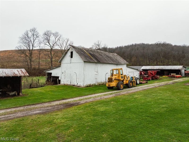 19114 Licking Valley Road , Frazeysburg, OH 43830 Photo 8