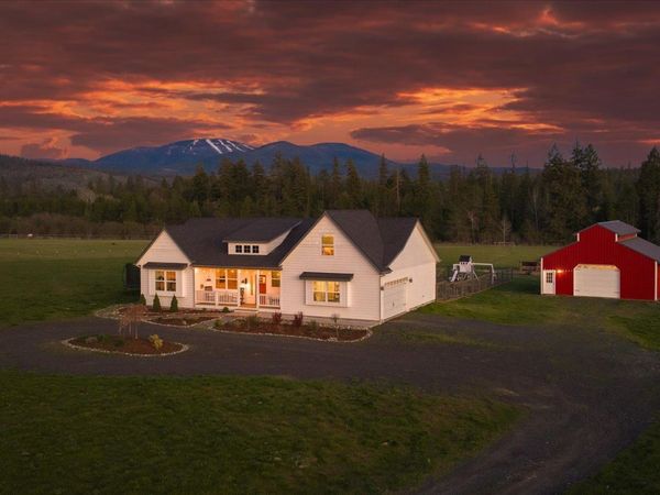 11918 E Nelson Rd, Elk, WA 99009