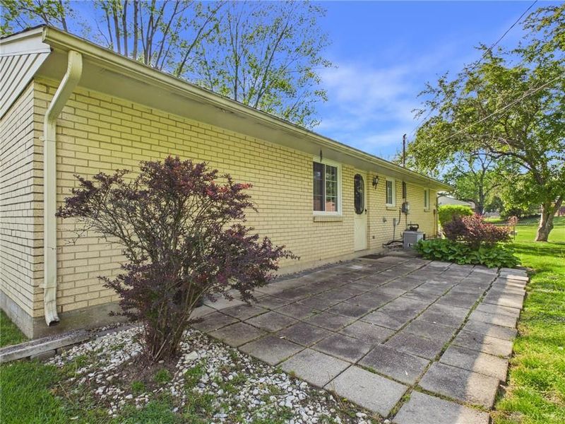 6605 Highbury Road, Huber Heights, OH 45424 Photo 21