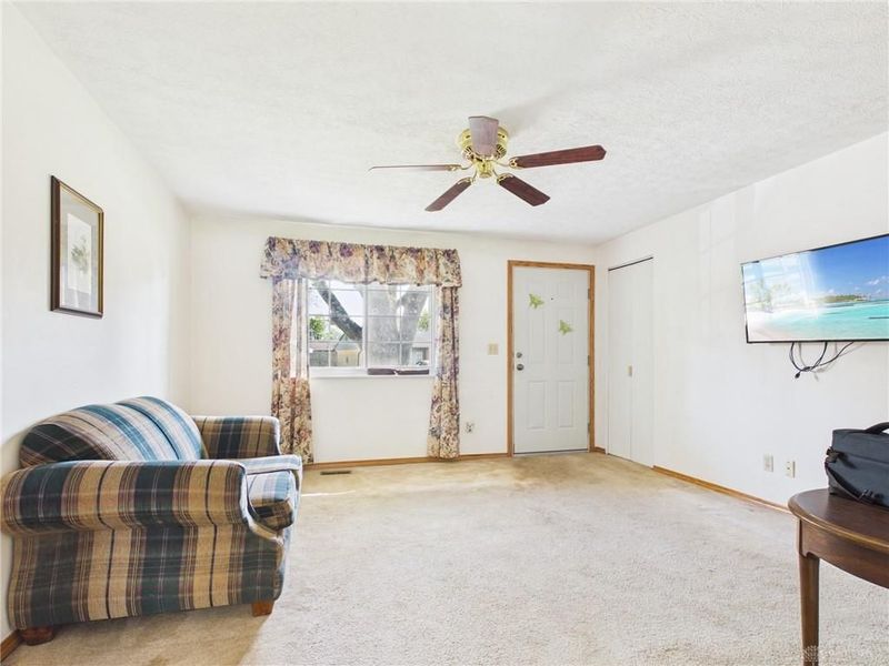 6605 Highbury Road, Huber Heights, OH 45424 Photo 4