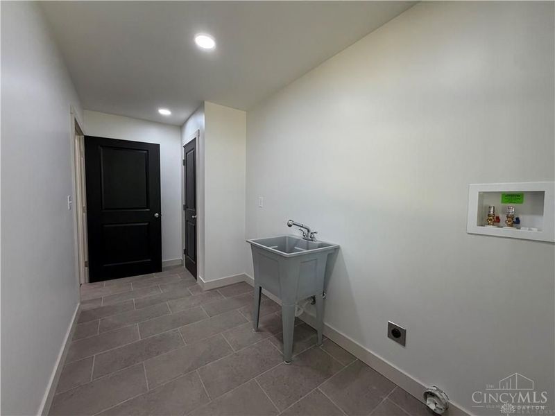 89 Fiord Drive, Eaton, OH 45320 Photo 7