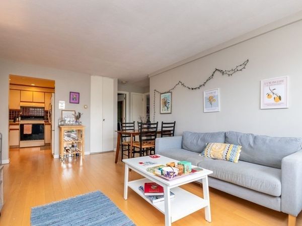 269 Harvard St, Unit 31, Cambridge, MA 02139