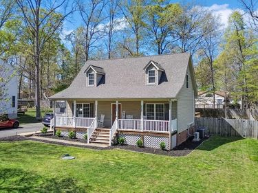 425 DORSET DRIVE, RUTHER GLEN, VA 22546