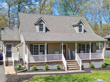 425 DORSET DRIVE, RUTHER GLEN, VA 22546