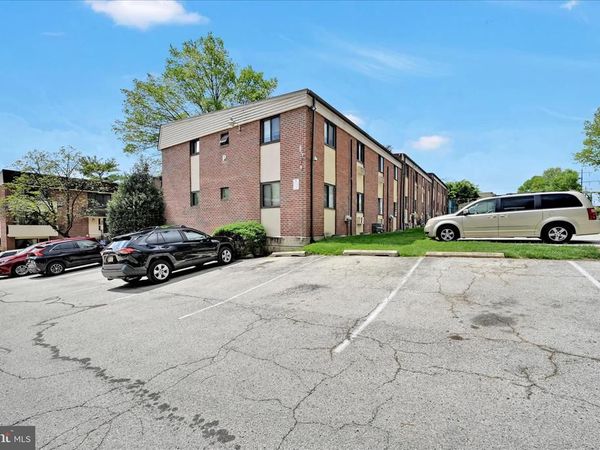 100 E GLENOLDEN AVENUE , Unit P12, GLENOLDEN, PA 19036