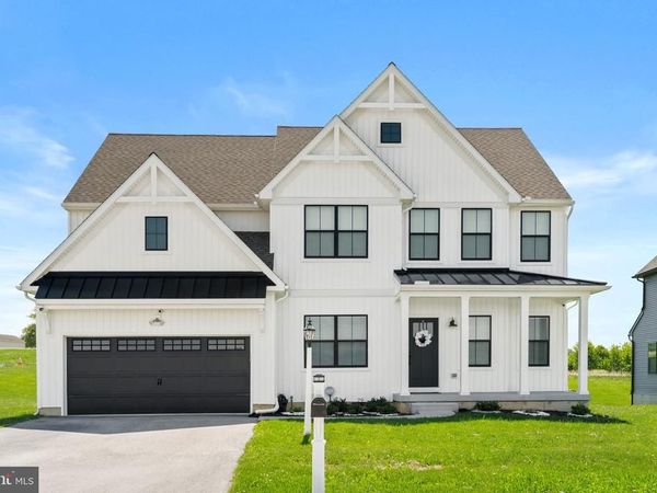 79 BECK ROAD, YORK, PA 17403