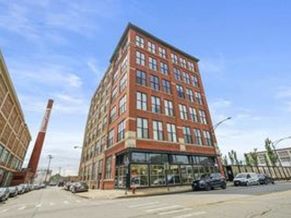 1872 N Clybourn Avenue , Unit 204, Chicago, IL 60614