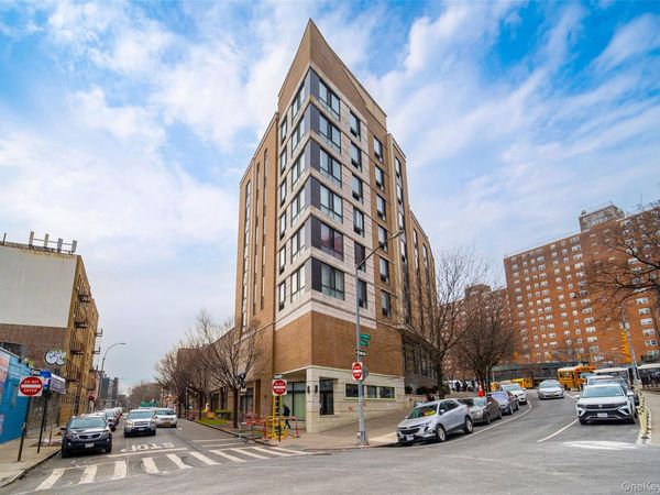 150 Featherbed Lane , Unit 4B, Bronx, NY 10452