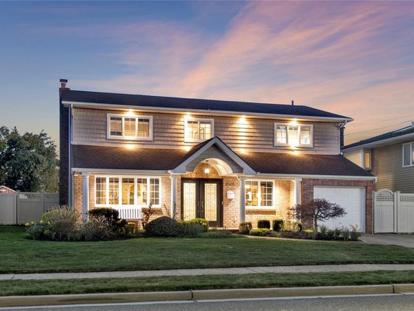 2026 Bliss Place , Merrick, NY 11566