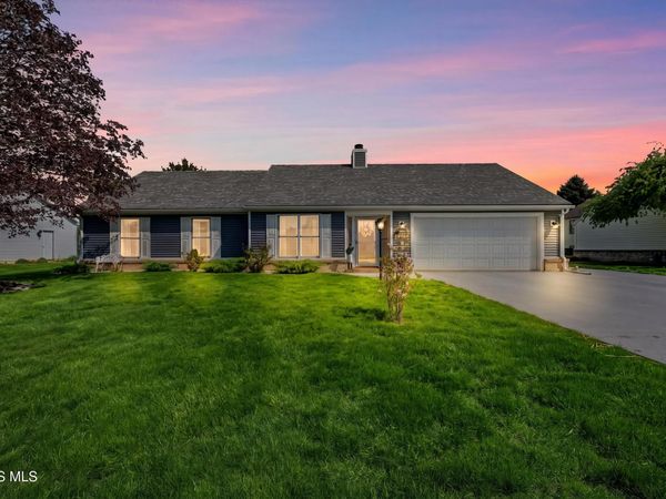 23542 E 4th Street , Grand Rapids, OH 43522