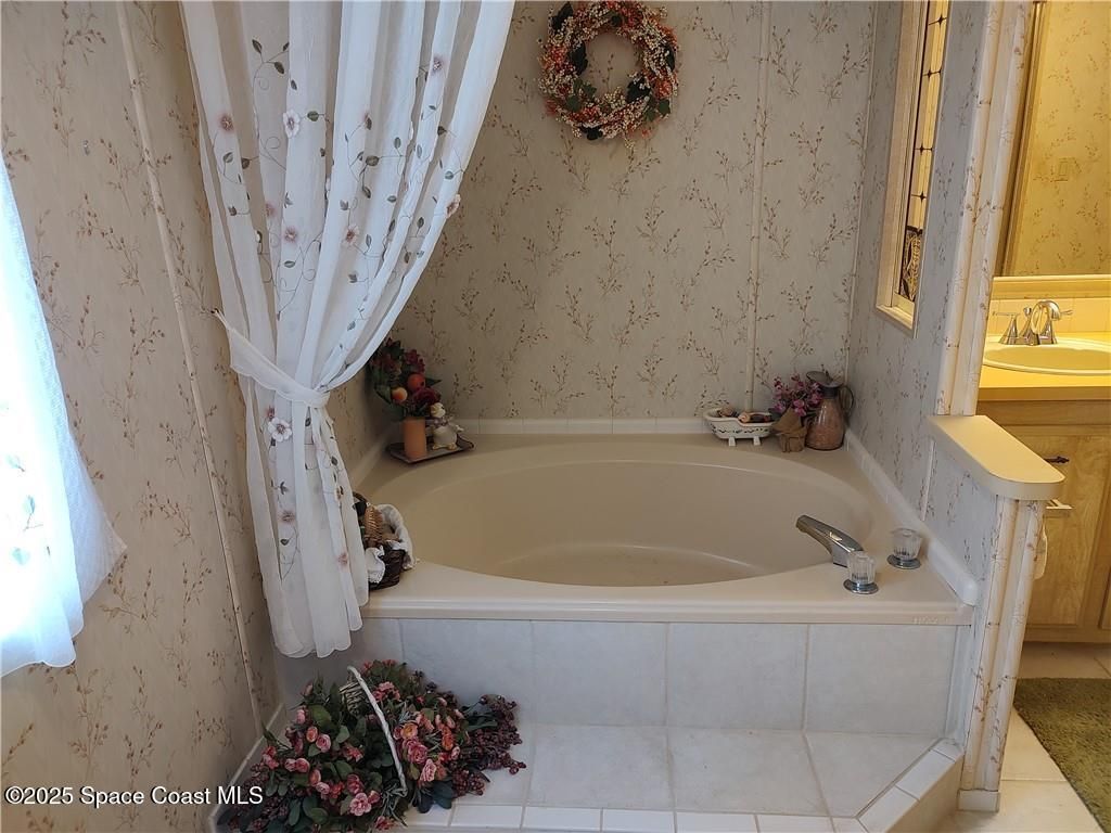 451 Papaya Circle, Barefoot Bay, FL 32976 Photo