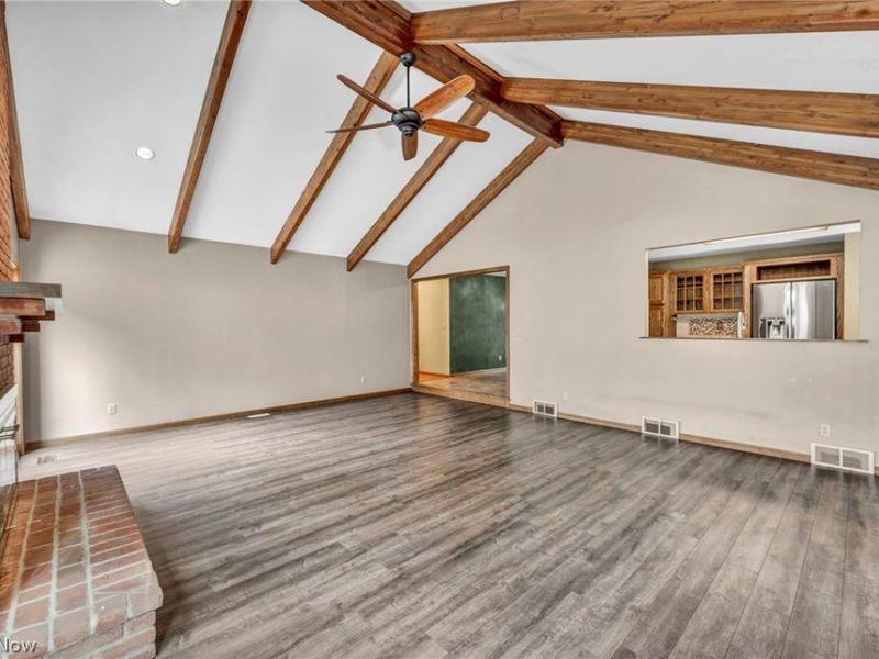 8750 Evergreen Drive , Mentor, OH 44060 Photo 14