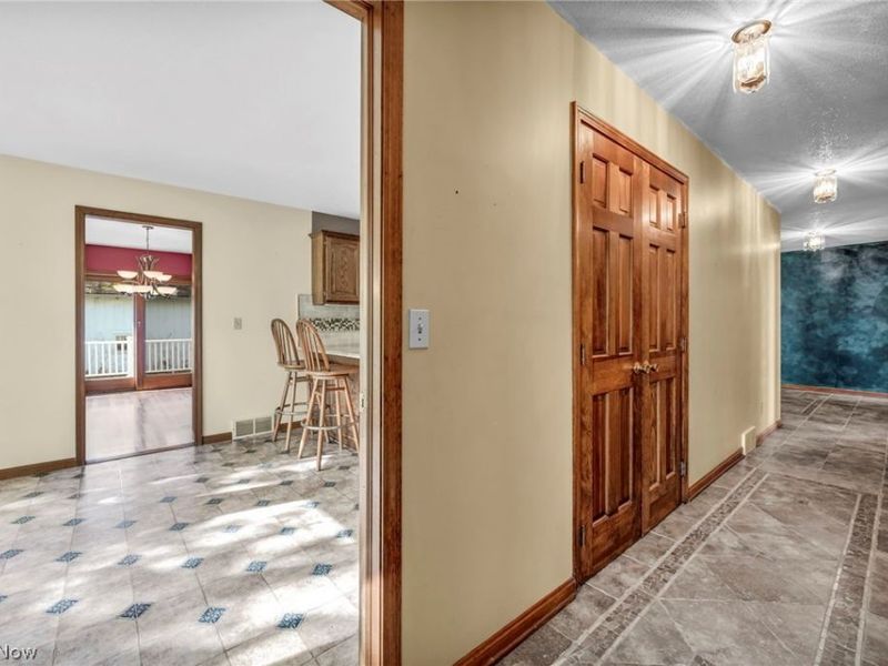 8750 Evergreen Drive , Mentor, OH 44060 Photo 27