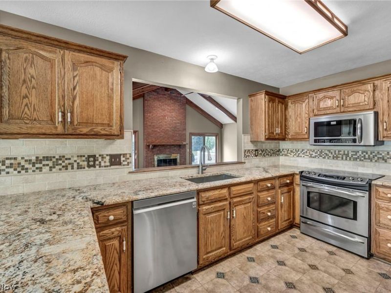 8750 Evergreen Drive , Mentor, OH 44060 Photo 31