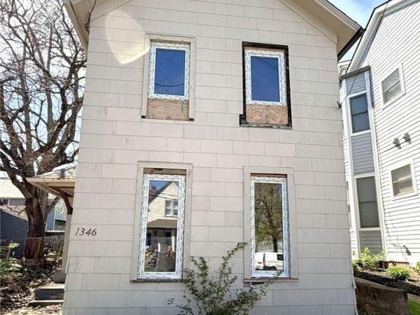 1346 W 54th Street , Cleveland, OH 44108