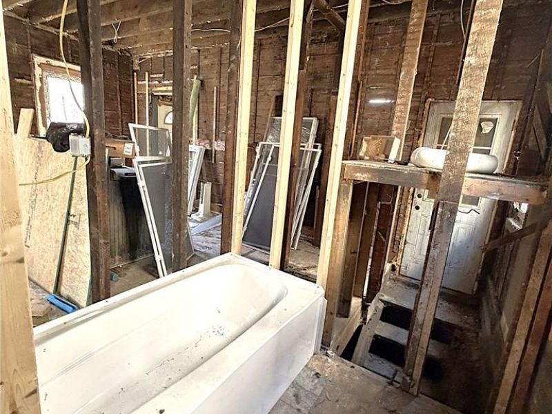 1346 W 54th Street, Cleveland, OH 44108 Photo 13