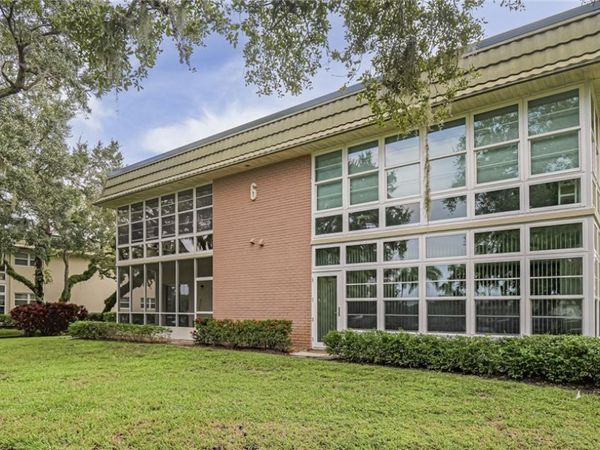 6 Vista Gardens Trail, Unit 201, Vero Beach, FL 32962