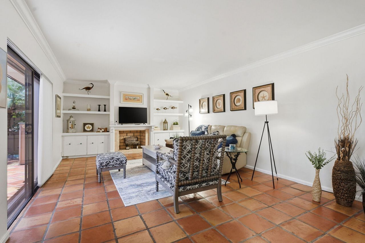 223 2nd Court, Palm Beach Gardens, FL 33410 Photo