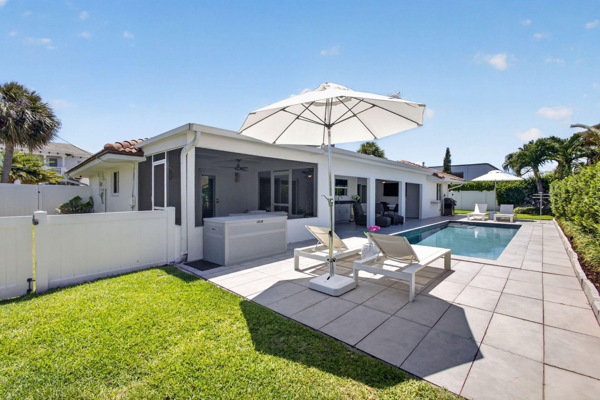 1160 Coral Way, Singer Island, FL 33404 Photo