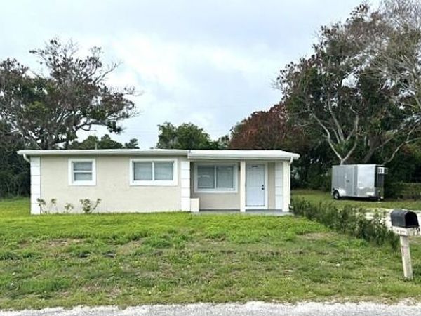8658 SE Anthion Way, Hobe Sound, FL 33455