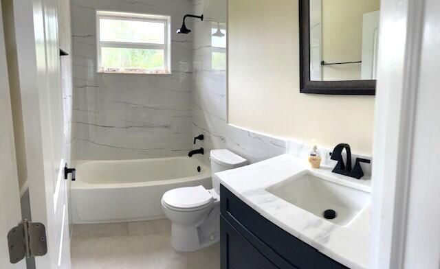 8658 SE Anthion Way, Hobe Sound, FL 33455 Photo