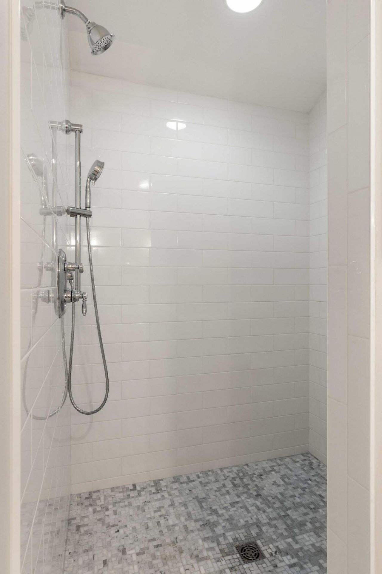 36 Nicholson Street Photo 38