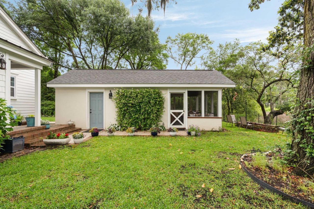 36 Nicholson Street Photo 42