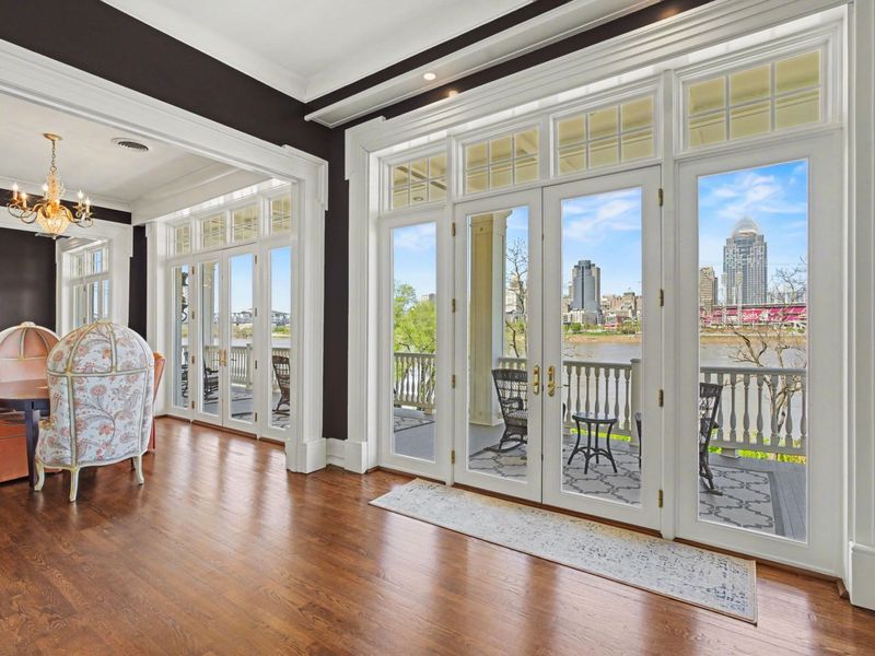 403 Riverside Drive, Covington, KY 41011 Photo 12