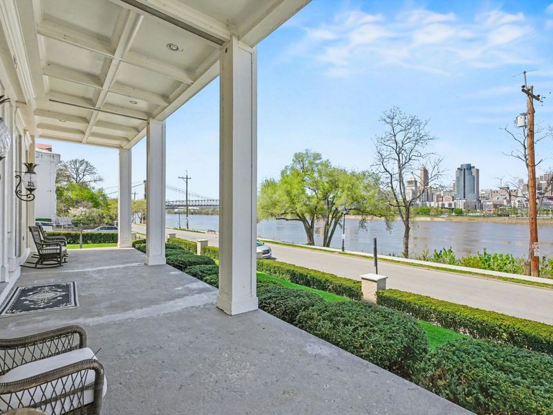 403 Riverside Drive, Covington, KY 41011 Photo 5