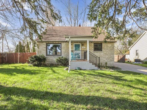 2009 Vahlen Street, Madison, WI 53704