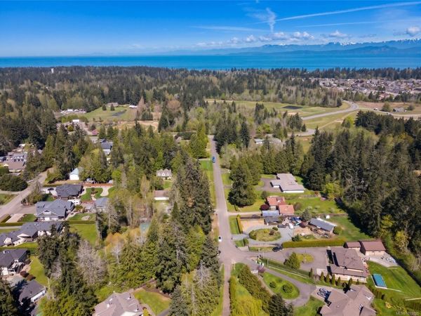 Lot 20 Robin Pl , Qualicum Beach, BC V9K 2P4