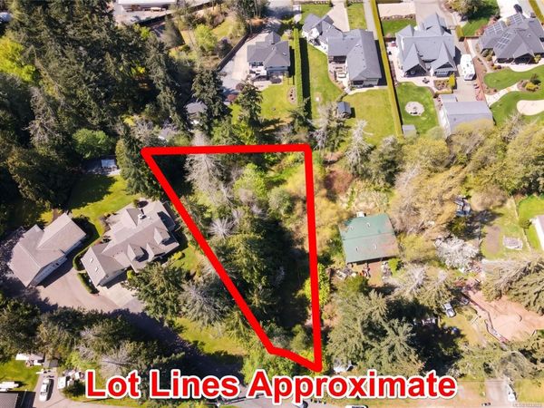 Lot 20 Robin Pl , Qualicum Beach, BC V9K 2P4