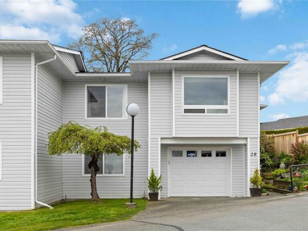 4125 Interurban Rd, Unit 28, Saanich, BC V8Z 4W8