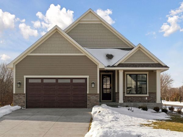 2002 Mulberry Lane , Carver, MN 55315