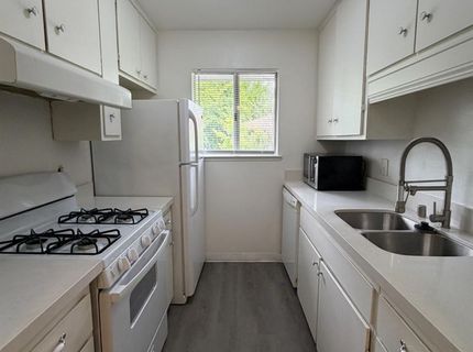 4711 Hayford Way #4, Unit 4, Sacramento, CA 95842 Photo