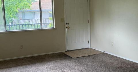4711 Hayford Way #4, Unit 4, Sacramento, CA 95842 Photo