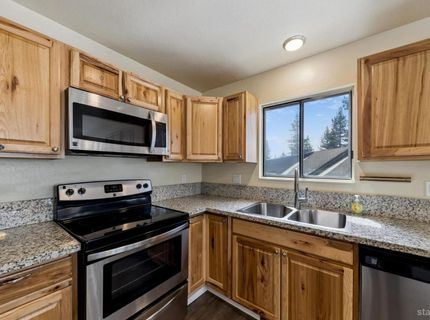 1824 Cold Creek Court, South Lake Tahoe, CA 96150 Photo